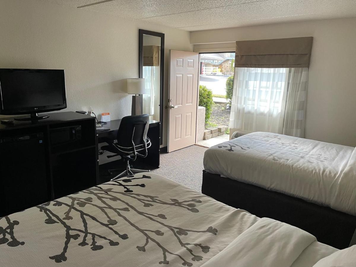 Sleep Inn & Suites Near Sports World Blvd Gatlinburg Kültér fotó